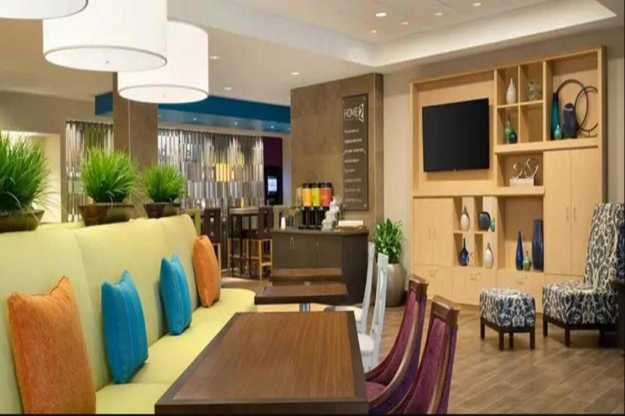 Home2 By Hilton South St Johns Town Ctr 3*