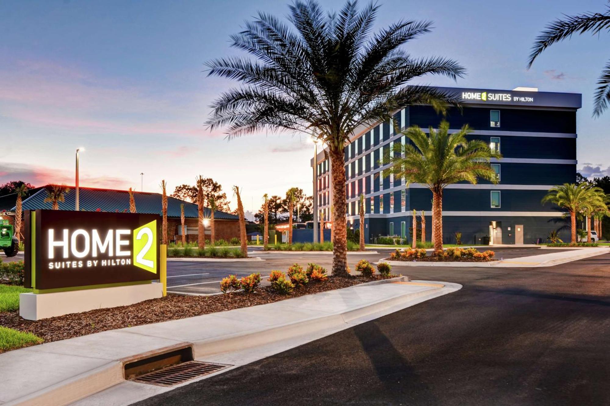 Home2 By Hilton South St Johns Town Ctr Hotel