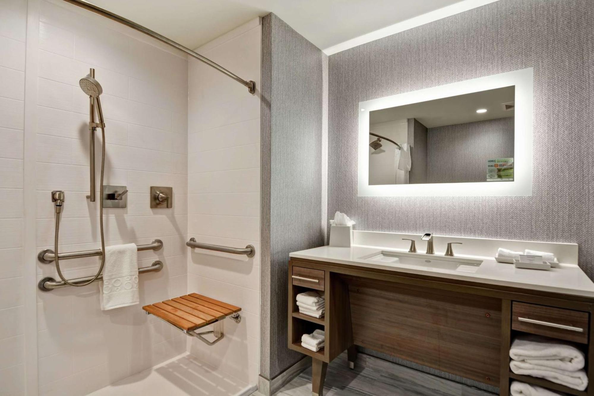 Home2 By Hilton South St Johns Town Ctr 3*