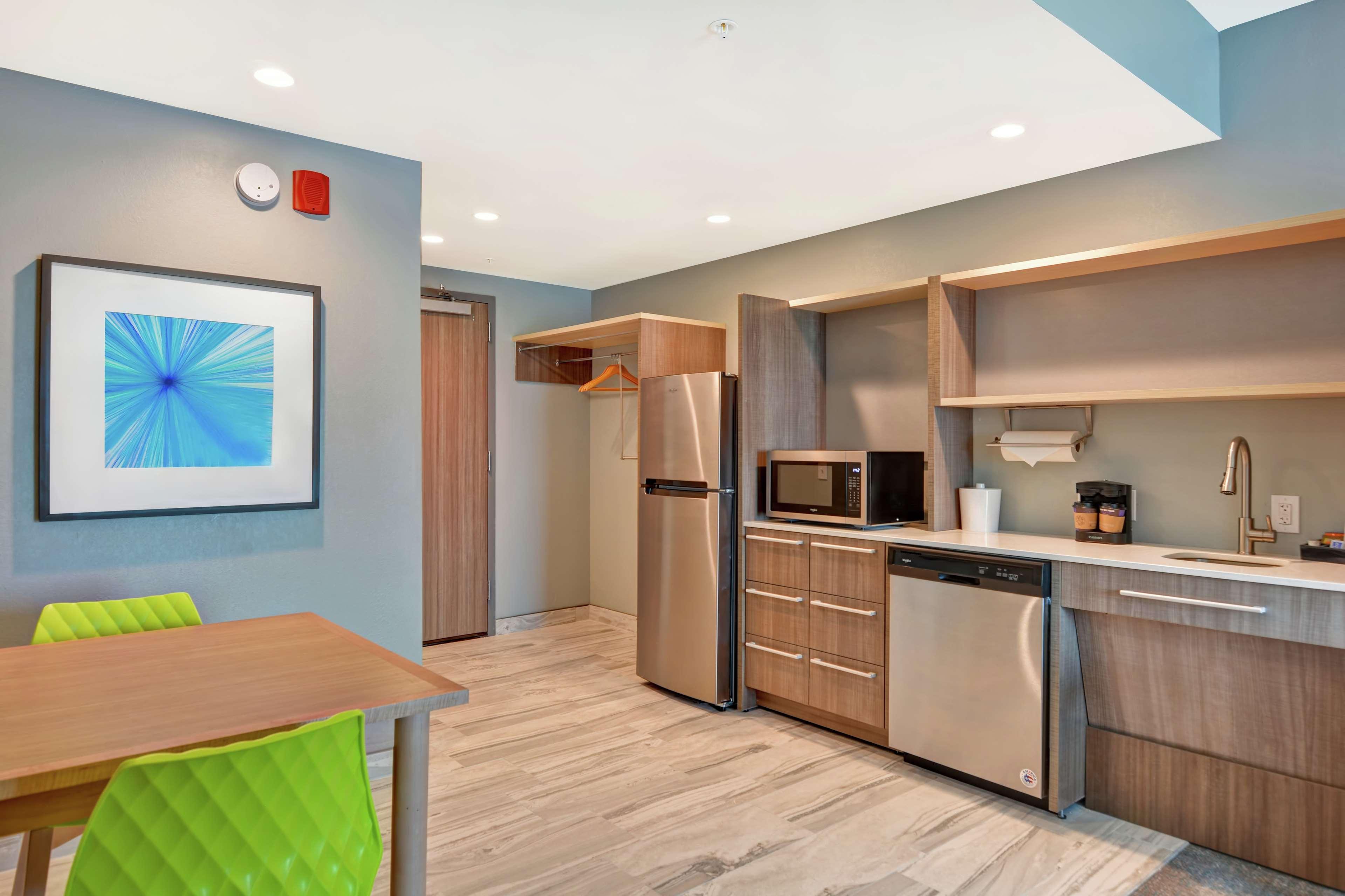 Home2 By Hilton South St Johns Town Ctr Hotel 3*